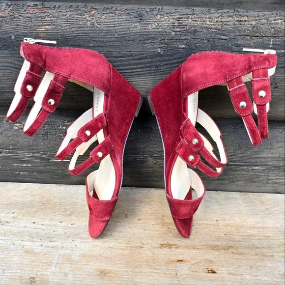 Nine West NEW!! Willison Red Wine Seude, Gold Studded Caged, Wedge Sandal. 9.5M - Picture 12 of 15
